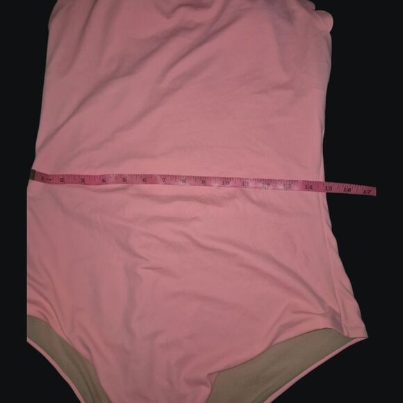 Vanilla Beach One-Piece Coral Pink Swimsuit W/ Scalloped Neckline - Size XL - Picture 4 of 6